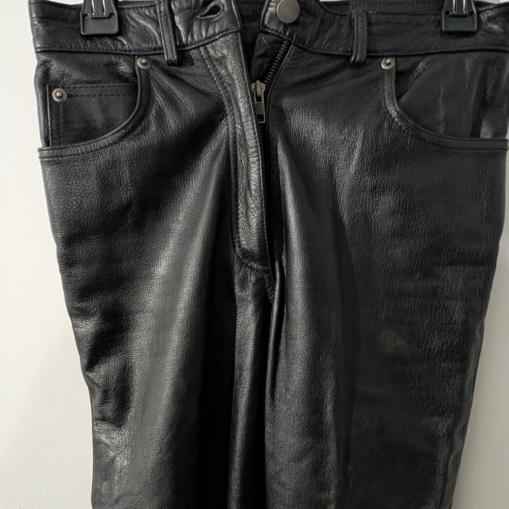First Manufacturing Company Ladies of Harley Black leather biker pants Size 6